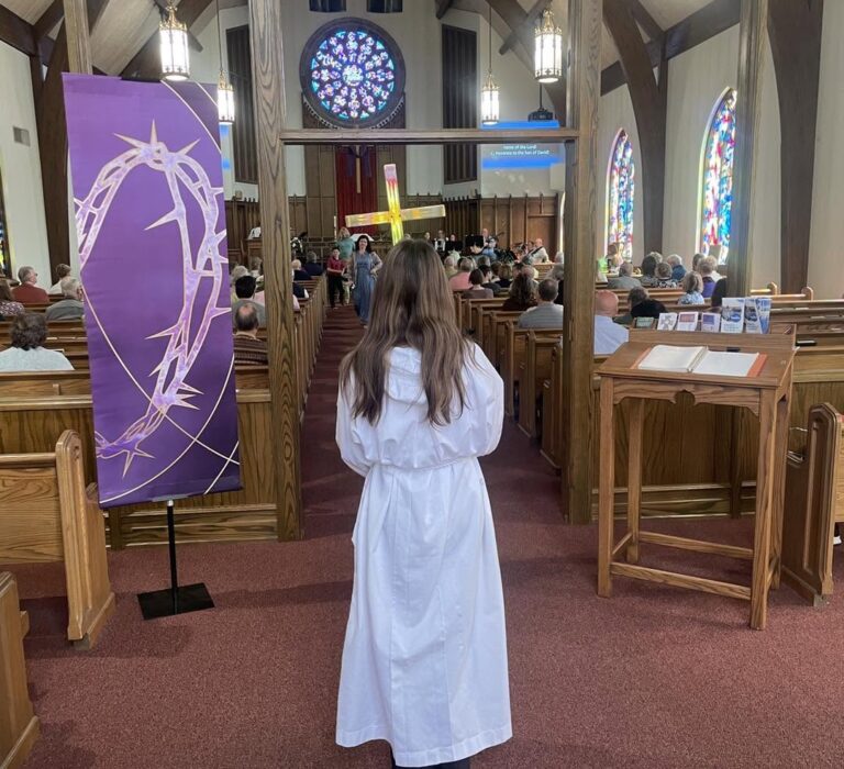 Acolyte & Crucifer Training